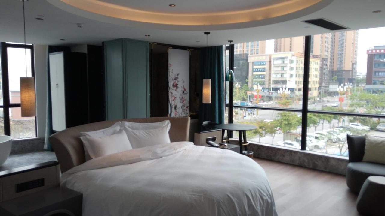 柏高酒店-深圳公明广场地铁站店 Extérieur photo